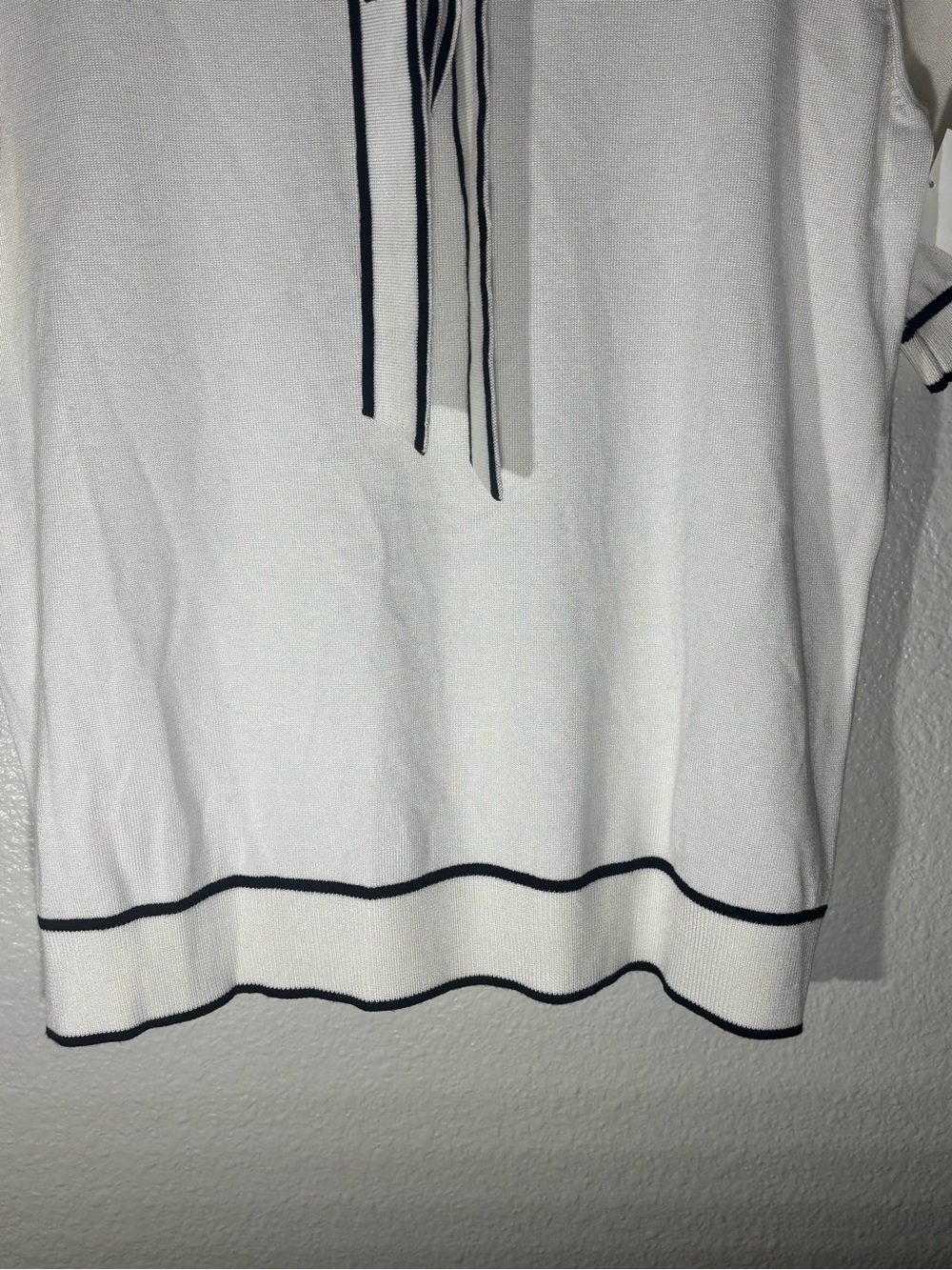 Adrianna Papell Bow-Tie Short Sleeve Knit Top - Picture 15 of 16